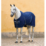 ADAAAC-BBW0-rambo-stable-sheet-embossed-lining-navy-white rambo stable sheet stalltäcke horseware